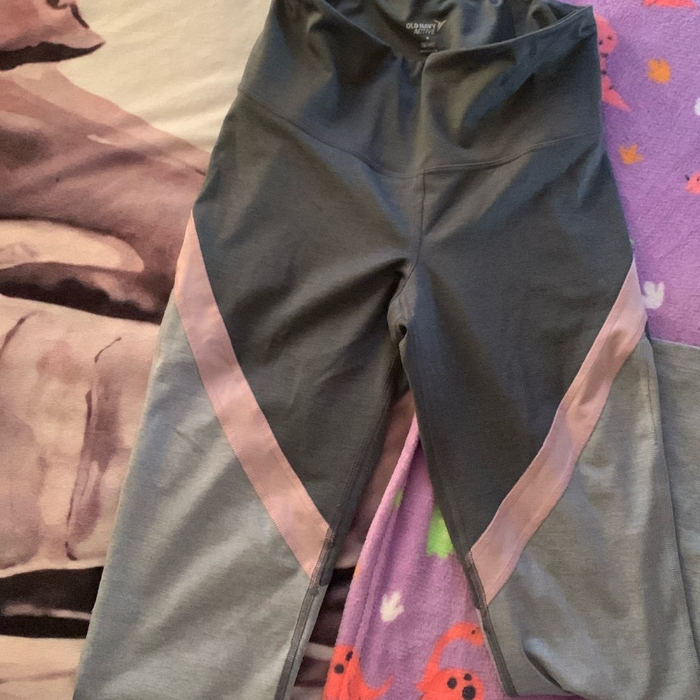 Old Navy Active Leggings